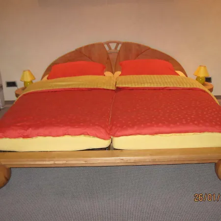 호텔 Fewo Wolter Ehemals Central Wohnen 3*